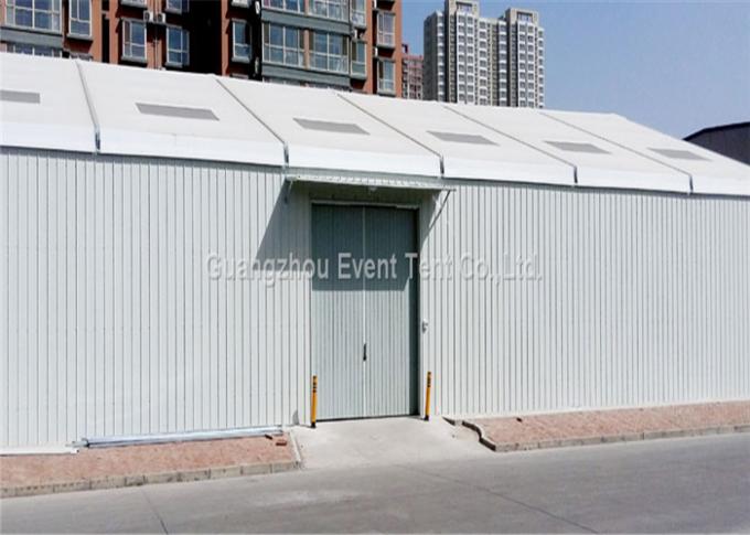 As barracas resistentes do armazenamento da barraca da garagem do projeto moderno rasgam resistente com quadro de alumínio