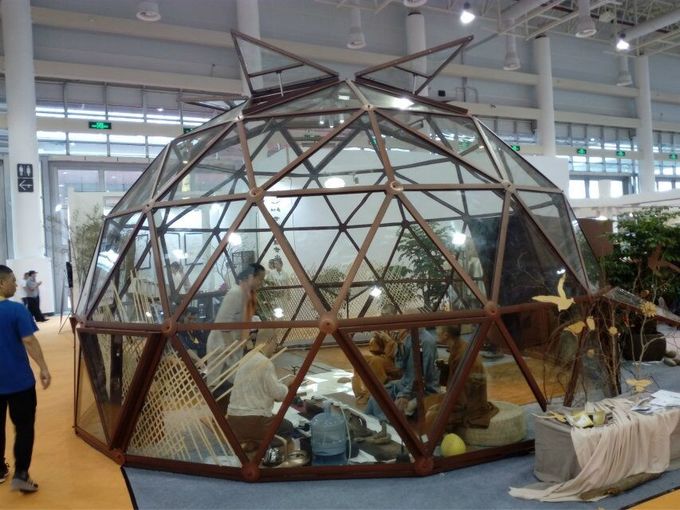 Barraca de vidro exterior da abóbada Geodesic de Glaming da meia esfera com quadro do iglu